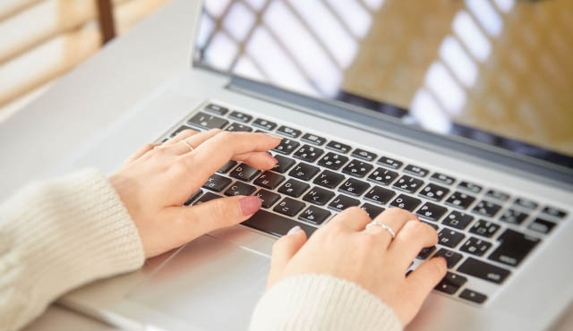 YouTubeで英語耳　聞き流しリスニング